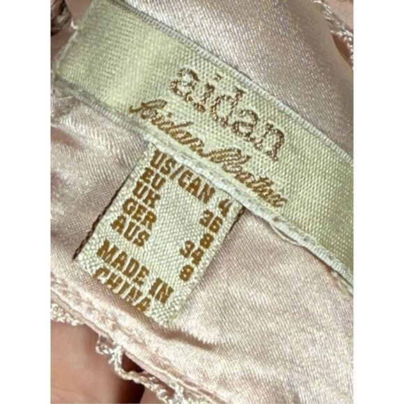 Aiden Mattox open back lace overlay mini sheath dress size 4 - Picture 11 of 12